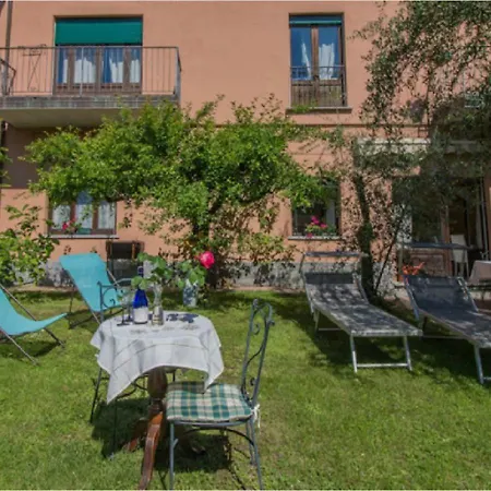 Casa Molteni Daire *